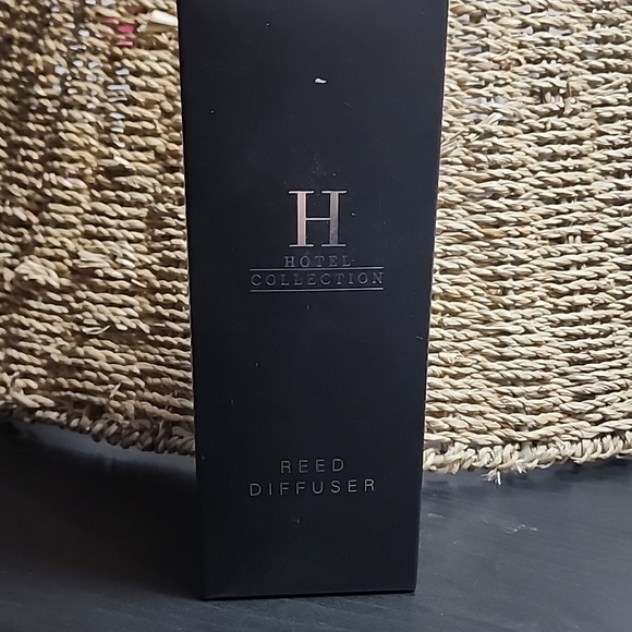 NIB Hotel Collection Utopia Reed Diffuser - Picture 2 of 4